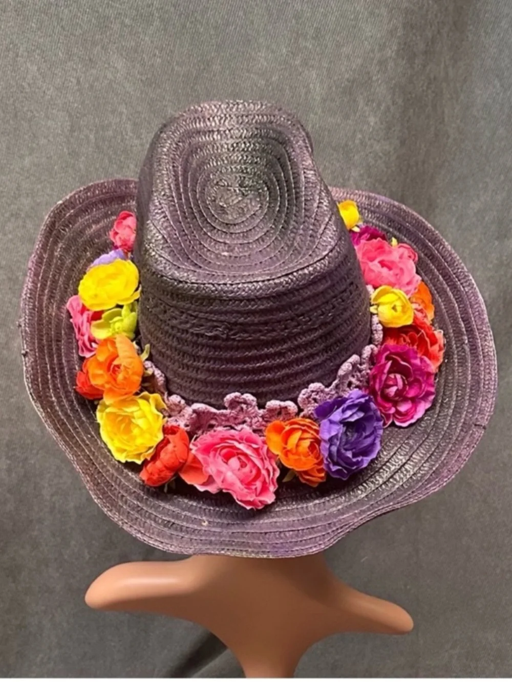 Vintage cowboy hat flowers floral purple western - Picture 3 of 8